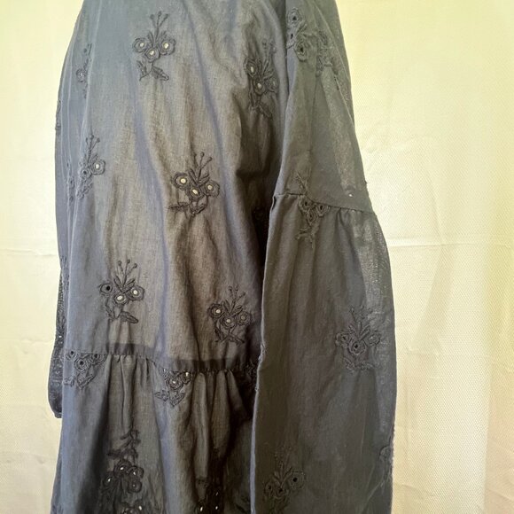 J.Jill Navy blue Eyelet Ruffle Blouse - Picture 8 of 13